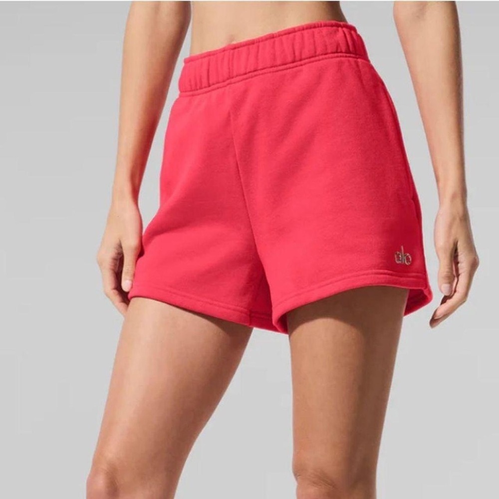 AUTHENTIC NWT ALO Accolade Shorts